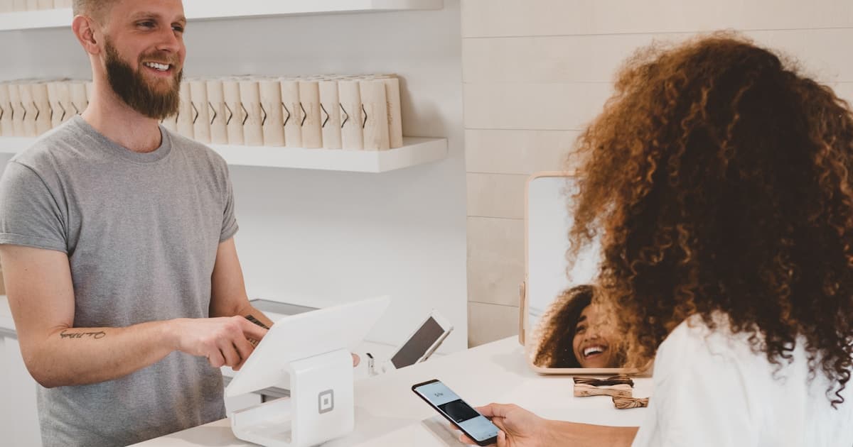 AI Transforming Retail: The Intelligent Storefront